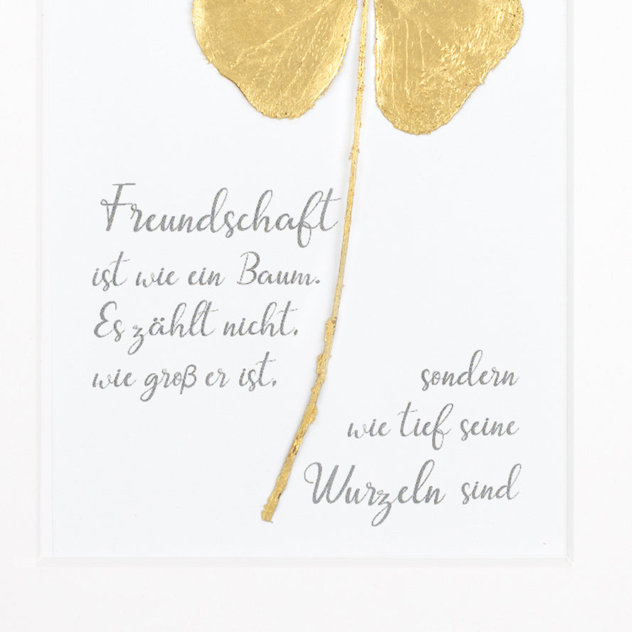 Freundschaft ist wie ein Baum. Es zählt nicht, wie groß er ist, sondern wie tief seine Wurzeln sind